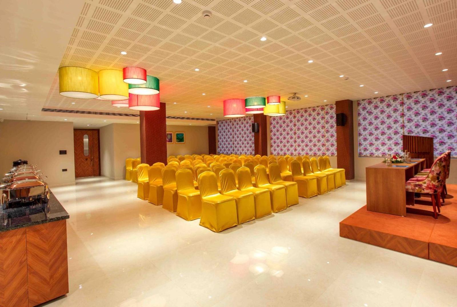 Hotel Park Residency Ayarkunnam Pullappalli Esterno foto