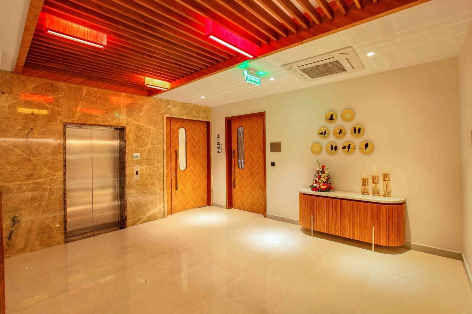 Hotel Park Residency Ayarkunnam Pullappalli Esterno foto