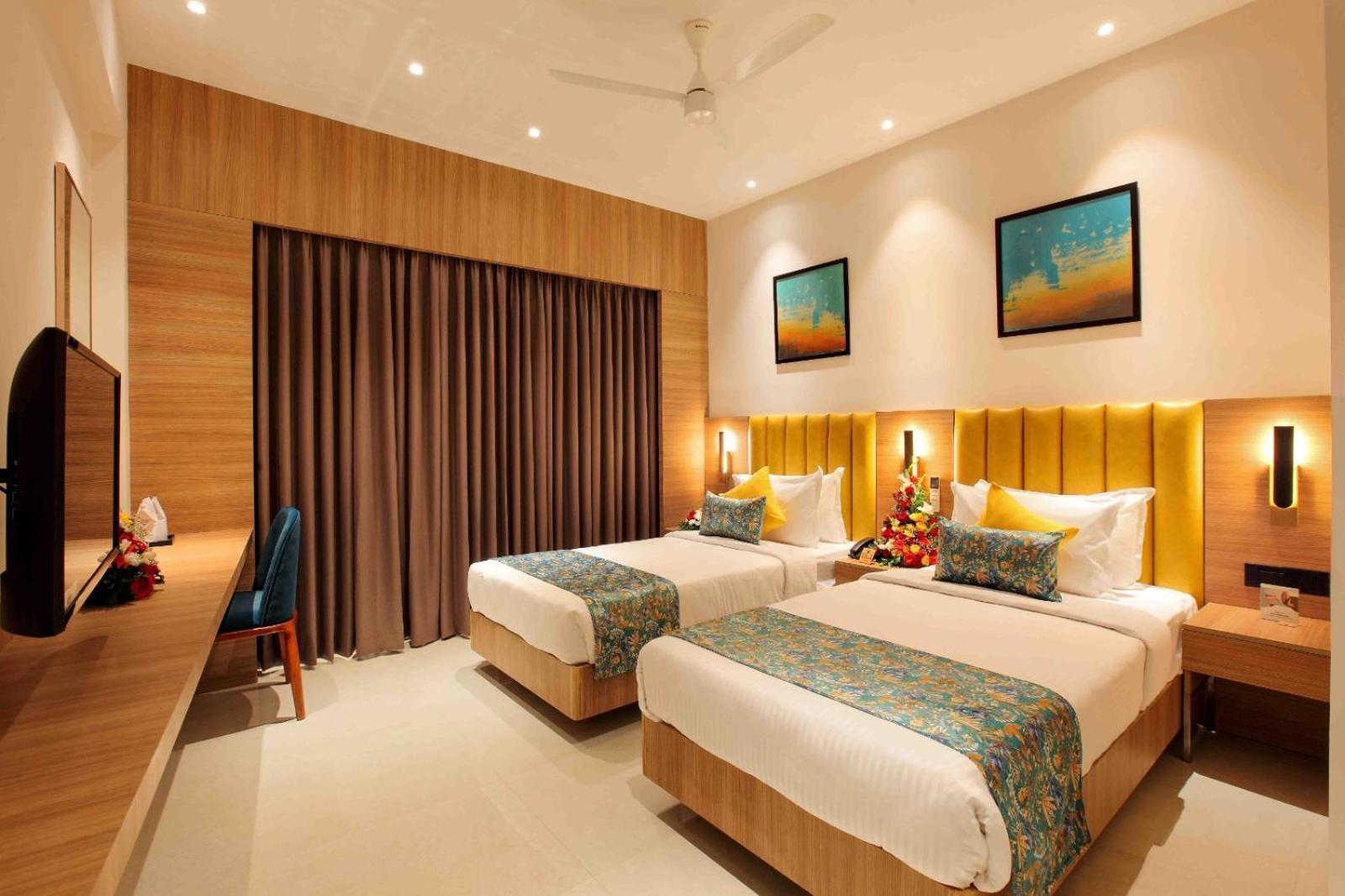 Hotel Park Residency Ayarkunnam Pullappalli Esterno foto