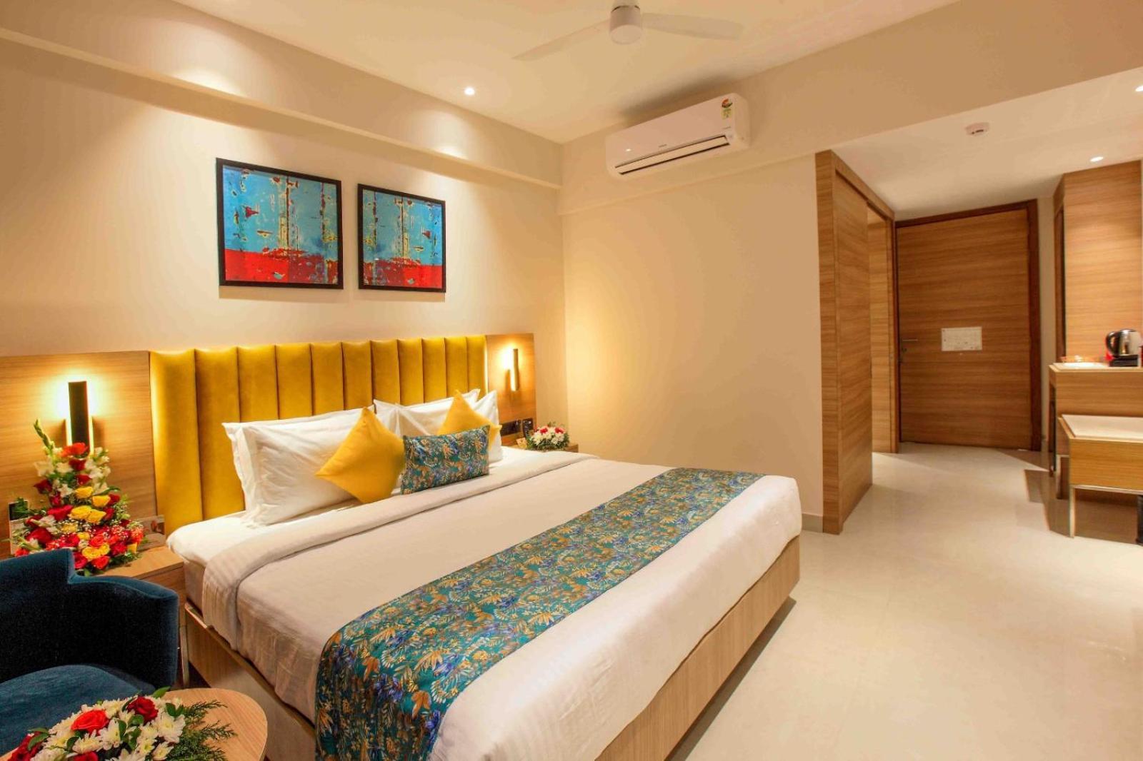 Hotel Park Residency Ayarkunnam Pullappalli Esterno foto